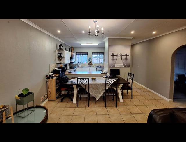 3 BEDROOM TOWNHOUSE FOR SALE IN WIERDA PARK